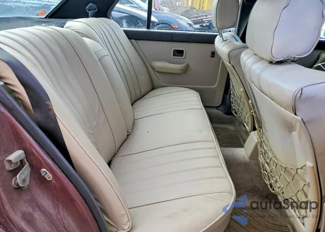 1985 BMW 528 E Automatic z USA, uszkodzony, nr VIN WBADK8304F9549918